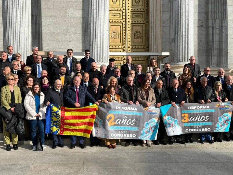 <strong>Compromís califica de traición el pacto de PSOE y PP para reformar la Constitución dejando de banda el derecho civil valenciano</strong>