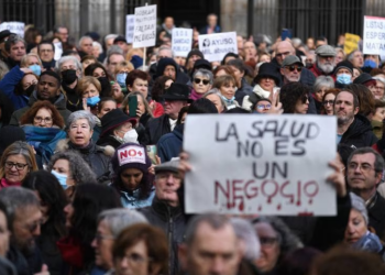 Conclusiones de la Marea Blanca tras la jornada en el Congreso «La Salud es un derecho, La Sanidad Pública lo garantiza. O Pública o Privada. NO a la concertación»