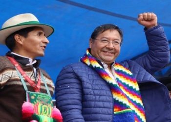 Bolivia reporta superávit comercial de 761 millones de dólares en 2022