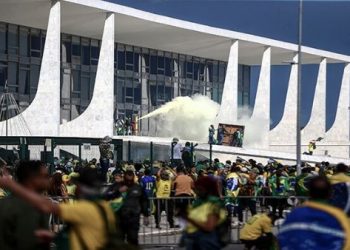 Supremo brasileño suspende a gobernador de Brasilia por 90 días