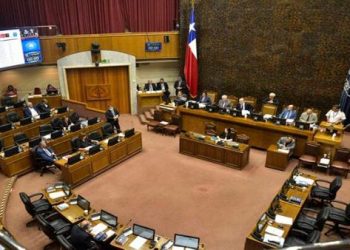 Senado chileno aprueba reforma sobre proceso constituyente