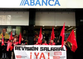 Continúan as mobilizacións para esixir melloras salariais en Abanca