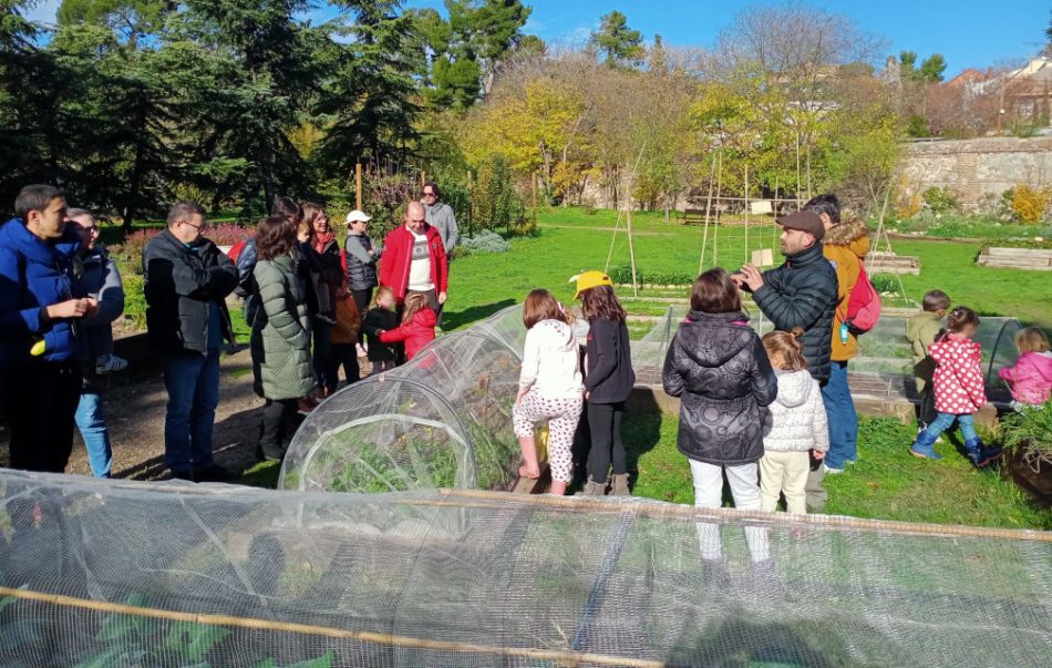 Denuncian la privatización de las labores de conservación de los jardines históricos del parque de la Quinta de Torre Arias