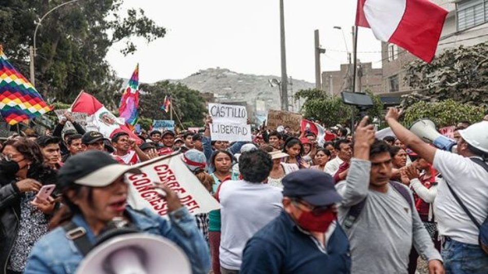 Organizaciones sociales y políticas reinician protestas en Perú