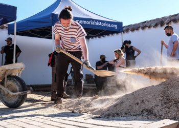 Entregan a sus familias los restos identificados de seis republicanos asesinados por franquistas en Manzanares (Ciudad Real)