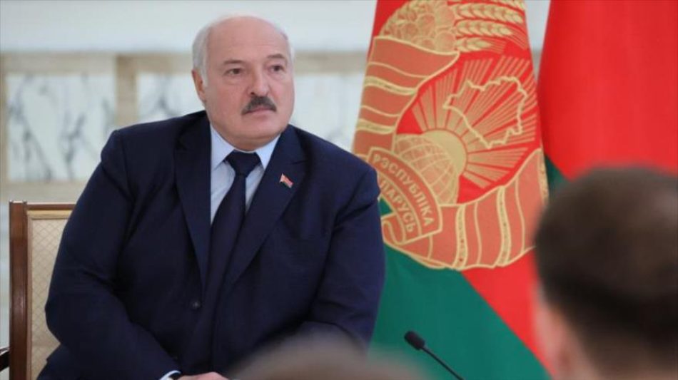 Lukashenko: combatiremos con los rusos, en caso de ataque ucraniano