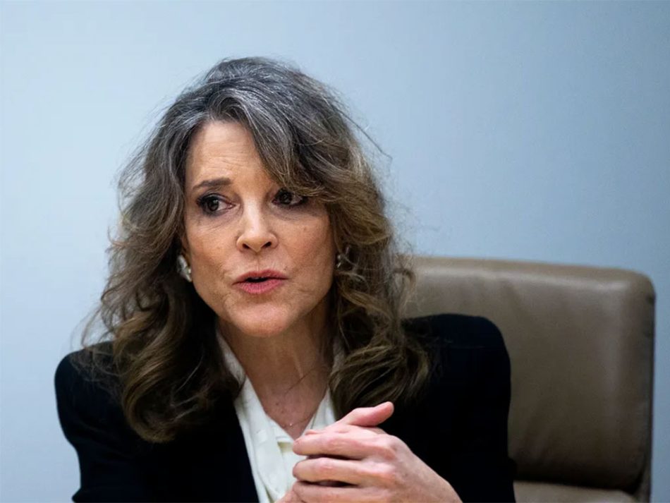 La activista demócrata Marianne Williamson confirma su aspiración a la carrera presidencial de EEUU