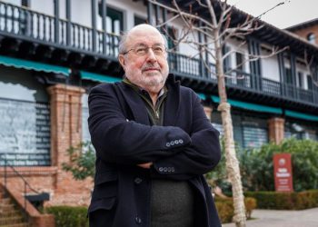 Ernest García, catedrático de sociología: «No es realista pensar que las renovables pueden sustituir totalmente al sistema energético actual»