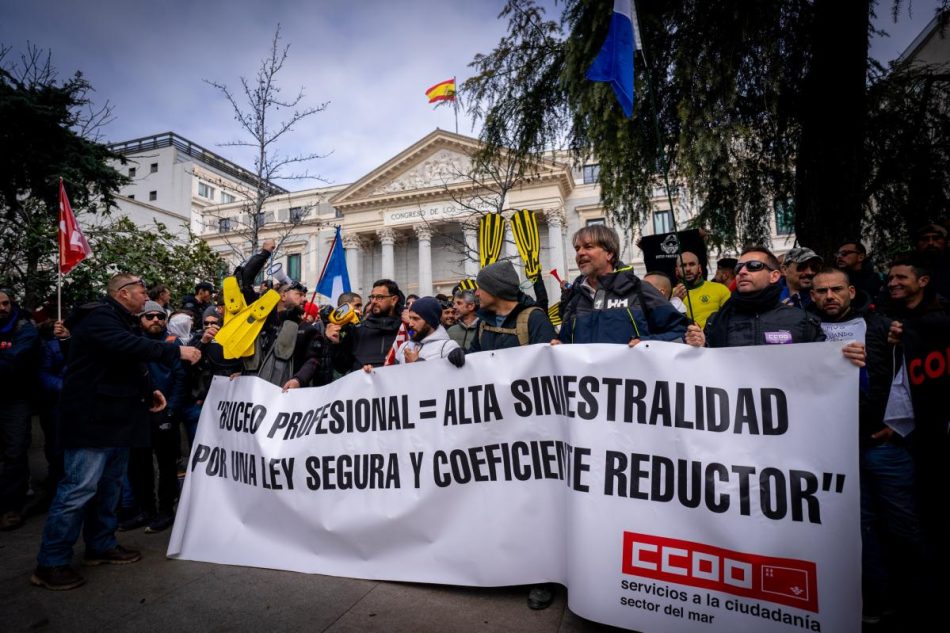 CCOO exige ante el Congreso el adelanto de la edad de jubilación de las y los profesionales del buceo