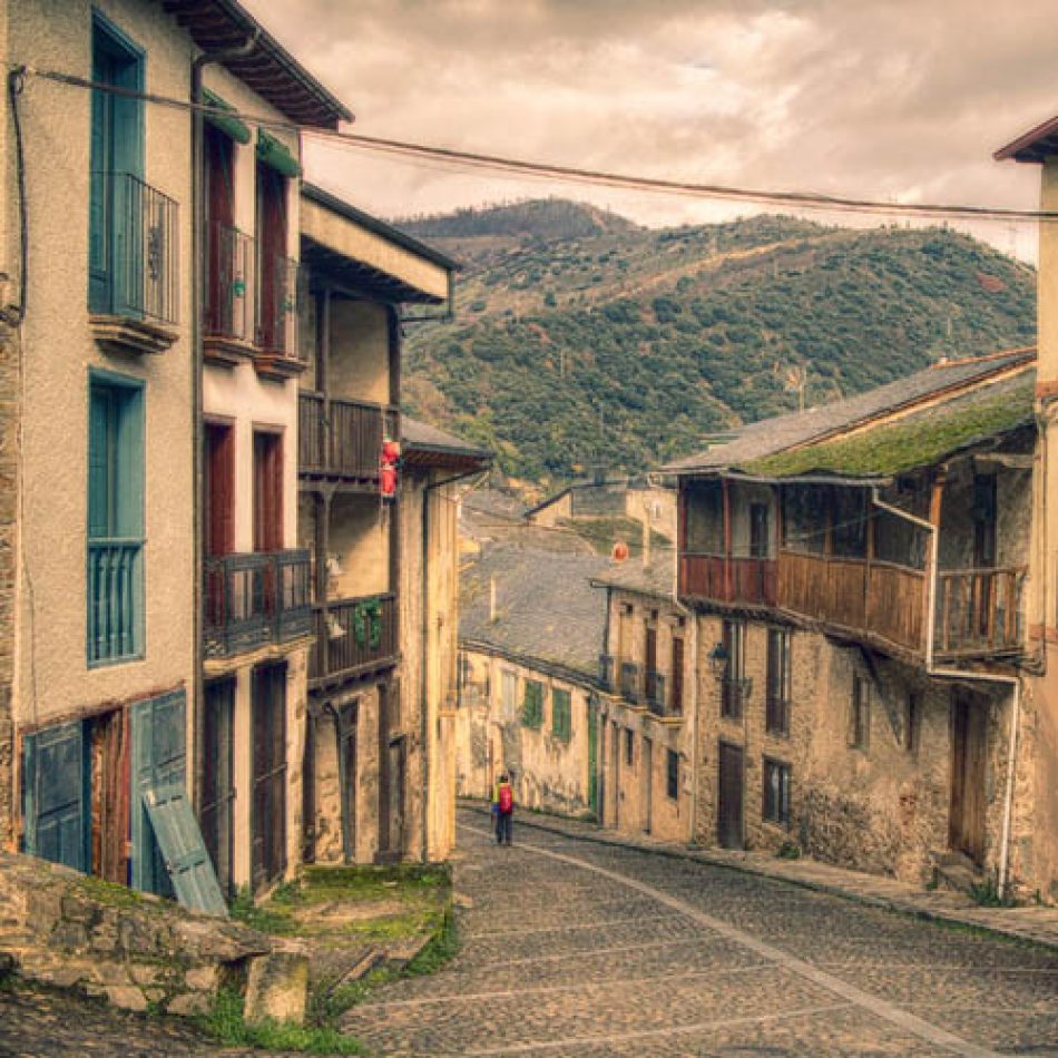 El PCE propone la creación de un banco de vivienda comarcal en El Bierzo