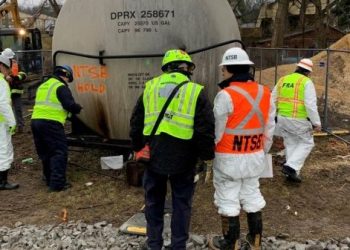Informe revela posibles causas de desastre ambiental en Ohio, EE.UU.