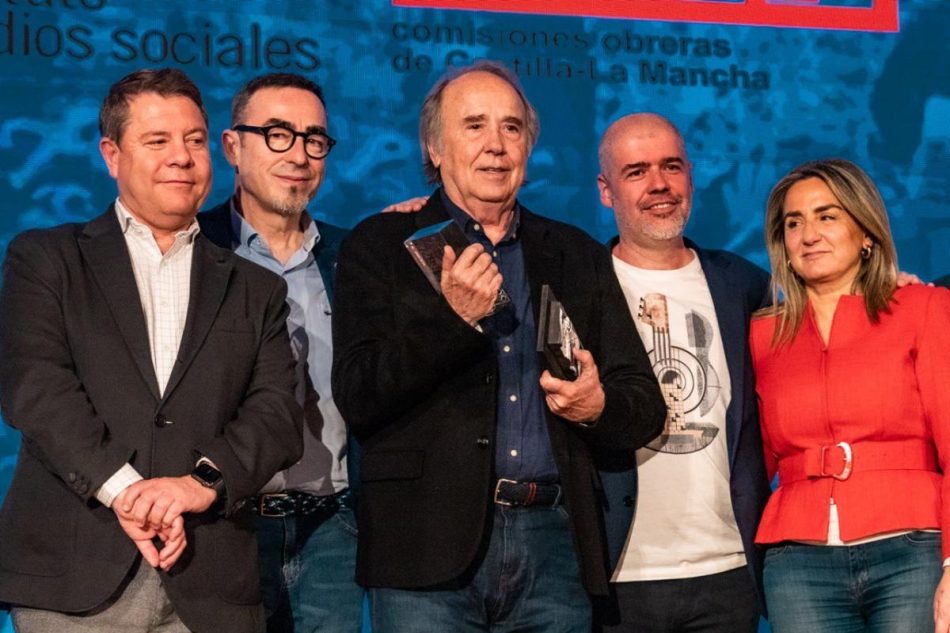 Joan Manuel Serrat recibe el Premio Abogados de Atocha de CCOO Castilla-La Mancha