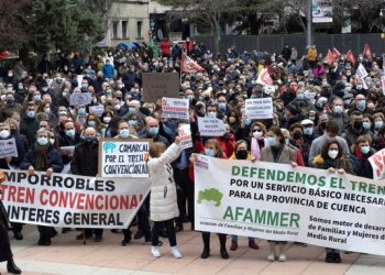 Izquierda Unida prepara un recurso de reposición contra el cierre del servicio ferroviario en el tramo Tarancón-Cuenca-Utiel