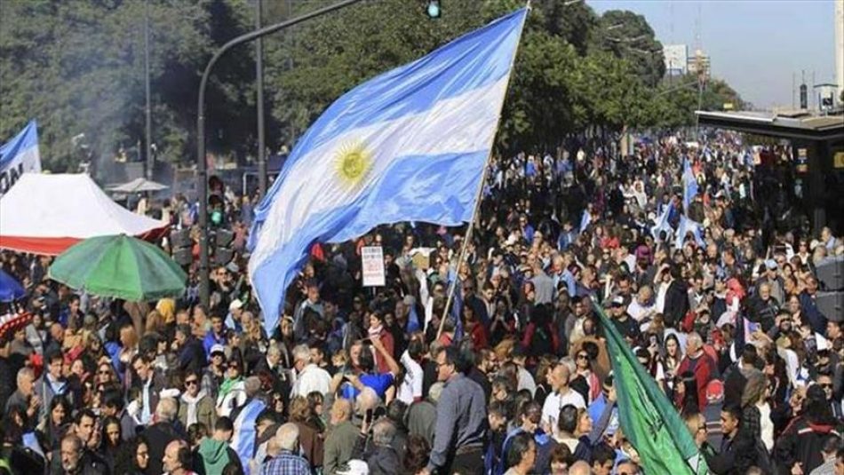 Marchan en Argentina por memoria, verdad y justicia