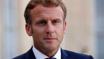 Siete de cada 10 franceses descontentos con gestión de Macron