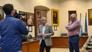 La Comisión por el cierre del vertedero Ya recibe a Hugo Morán en Nerva (Huelva)