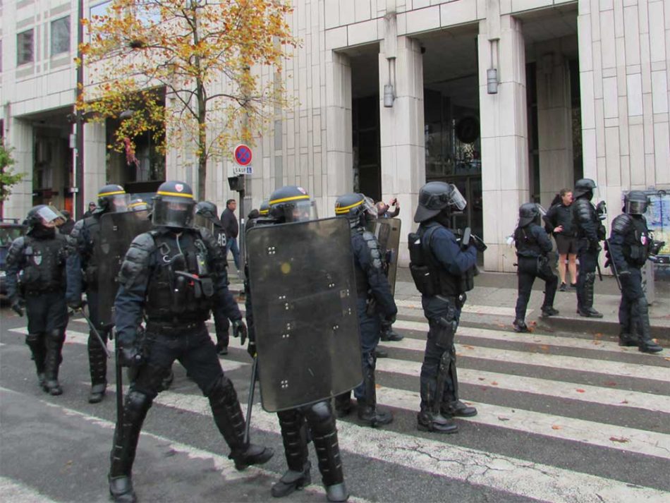 Escala la polémica en Francia por los excesos policiales durante las protestas