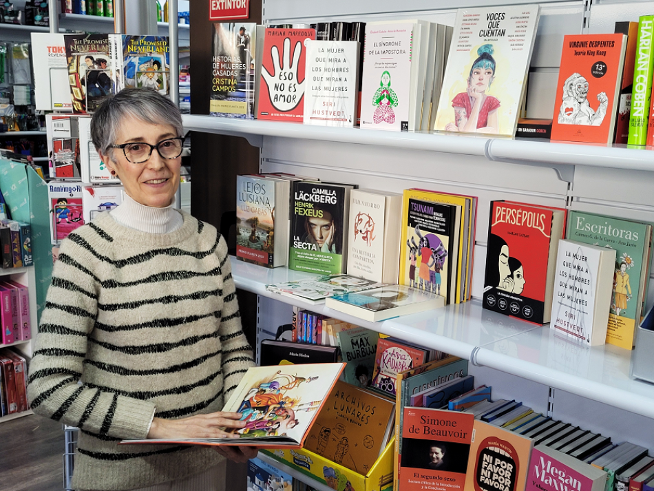 El comercio de barrio potencia alternativas: Muestra de libros por el Dia de la Mujer