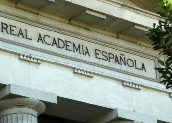 La Real Academia Española de la Lengua copia una regla fundamental de la lengua gitana