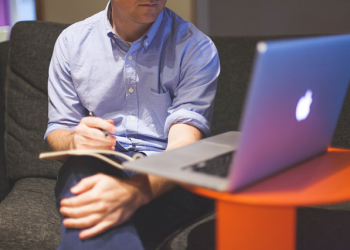 Seedfy y la digitalización de contratos para incentivar el emprendimiento