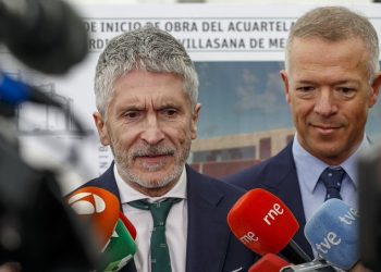 Enrique Santiago reclama a Grande-Marlaska que toda la investigación del ‘caso cuarteles’ “se haga en la Audiencia Nacional o va a estar peloteando de juzgado en juzgado”