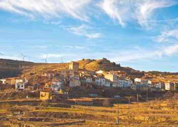 Marzà: “Garantizar los mismos derechos a las personas que viven en un entorno rural es la clave contra la despoblación”