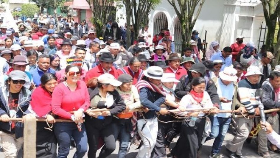 Indígenas ecuatorianos presionan juicio político contra Lasso