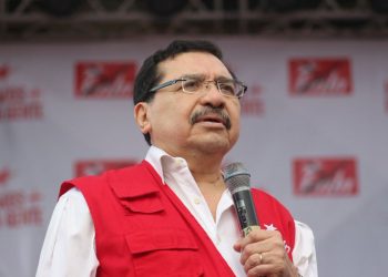 Exdiputado del FMLN en El Salvador rechaza acusaciones de la Fiscalía