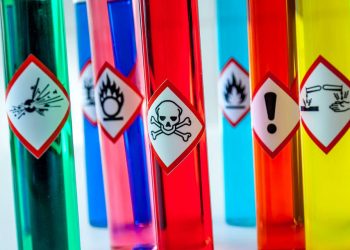 El retraso en la reforma de la legislación de sustancias químicas REACH pone en peligro la salud y el medio ambiente