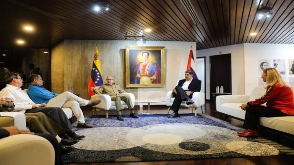 Presidente de Venezuela se reúne con líderes latinoamericanos