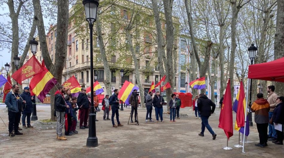 El Partido Comunista de Navarra conmemora la II República llamando a construir una República que dé respuesta a las necesidades de la clase trabajadora