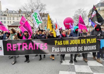 La mayoría de los franceses continúa apoyando las movilizaciones contra la reforma de la jubilación