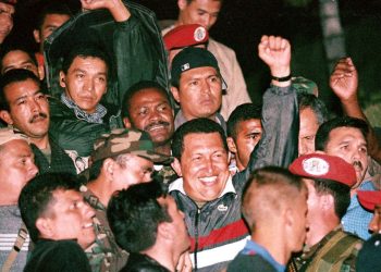 A 21 años del quebrantamiento del hilo constitucional en Venezuela