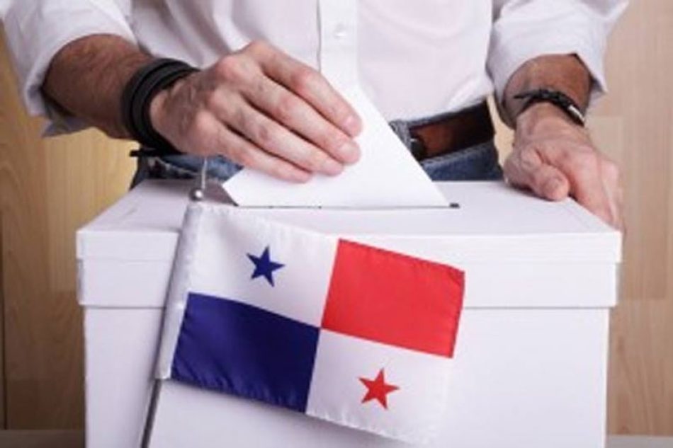 Unidad y reforma constitucional, llamados de campaña en Panamá