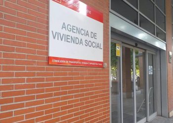 Más Madrid e Izquierda Unida se comprometen a aplicar la ley de vivienda en Majadahonda