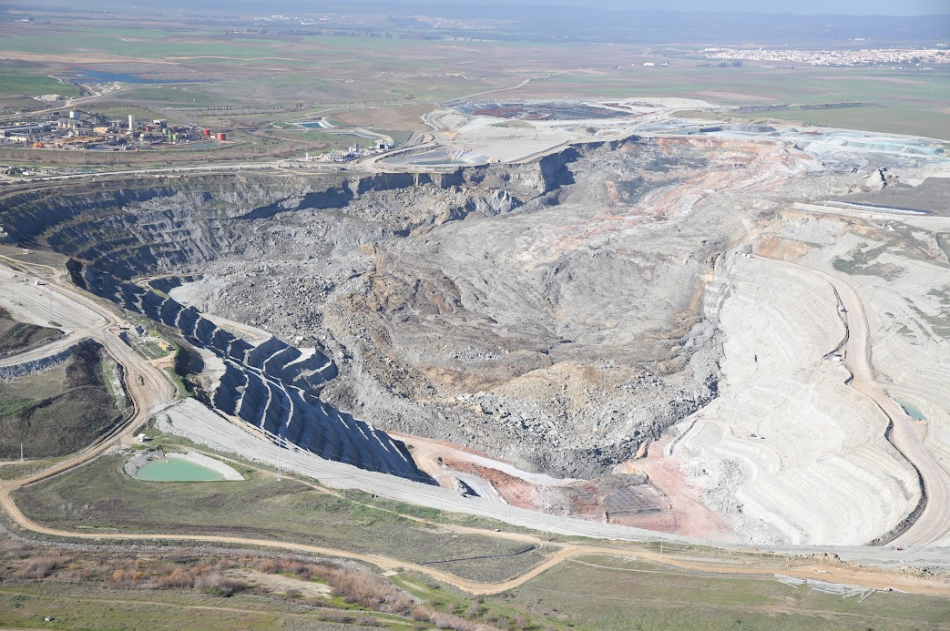 El Tribunal Superior de Justicia de Andalucía anula la autorización urbanística para la nueva planta de refinería de Cobre las Cruces