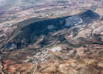 El Tribunal Superior de Justicia de Andalucía confirma la ilegalidad de la prórroga de 30 años de la explotación minera de la Sierra de Morón