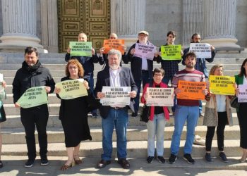 Organizaciones y partidos políticos reclaman al PSOE una Ley de Movilidad Sostenible eficaz para reducir emisiones