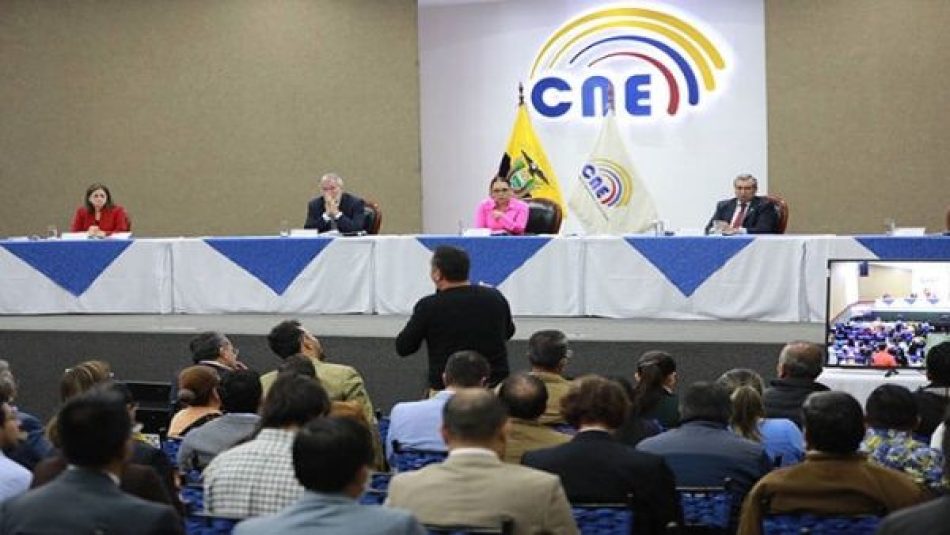 CNE de Ecuador aprueba fondos para elecciones anticipadas