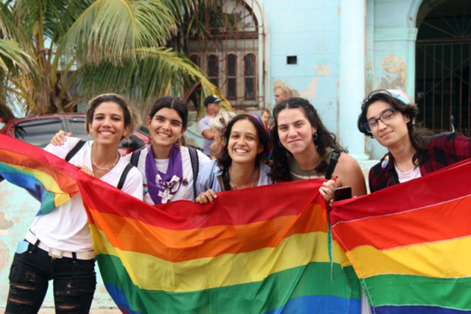 Conga Cubana contra la Homofobia y la Transfobia, que no se celebraba desde 2018, ocupó las calles de La Habana