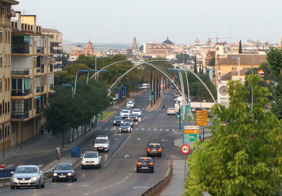 FACUA Córdoba denuncia que el Ayuntamiento aprueba modificaciones de ordenanzas que no llega a tramitar