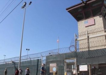 Experto de ONU: EEUU da trato inhumano a presos en Guantánamo