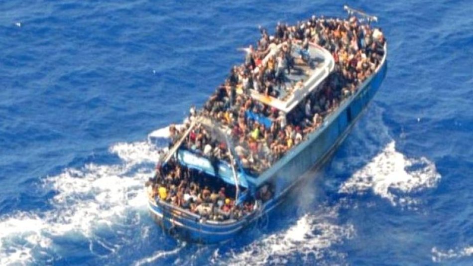 Egipto se compromete a cooperar con Grecia para evitar desastres en el Mediterráneo tras el naufragio de una embarcación con cientos de migrantes