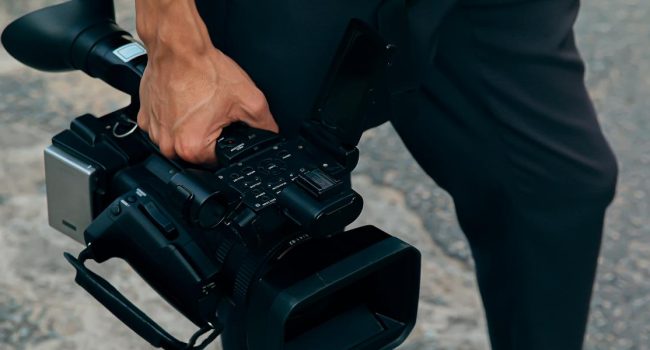 La patronal del audiovisual deja morir el III Convenio de Técnicos tras más de 7 años de negociación