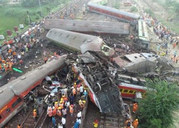 Colisión de trenes en Odisha, India, deja al menos 261 muertos