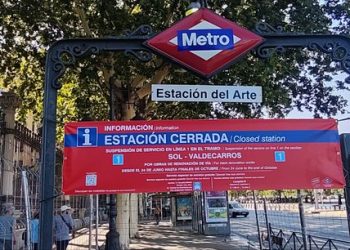 La FRAVM denuncia la saturación inicial del servicio alternativo de Metro en el primer día laboral del cierre de la Línea 1