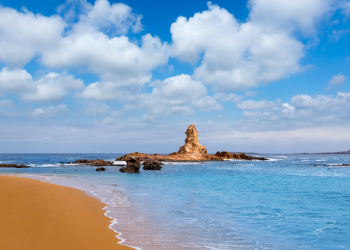 La playa más atípica de Baleares está en Menorca