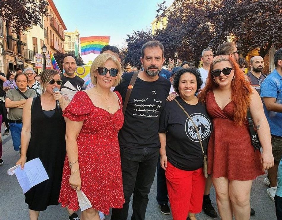 Piden explicaciones al Ayto. de Alcalá de Henares por no colgar la bandera arcoíris en su balconada y no repartir los folletos impresos del programa del Orgullo 2023