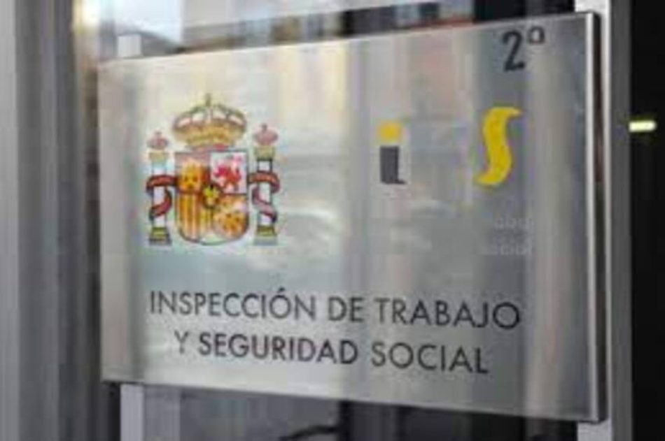 Los trabajadores y trabajadoras de la Inspección de Trabajo se concentran de nuevo ante los incumplimientos del ministerio