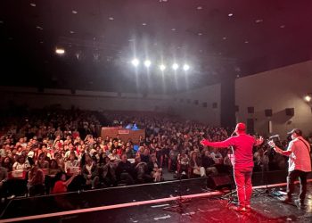 Buena Fe llenó el Auditorio Marcelino Camacho y convirtió su gira en una victoria sobre el fascismo y la guerra cultural